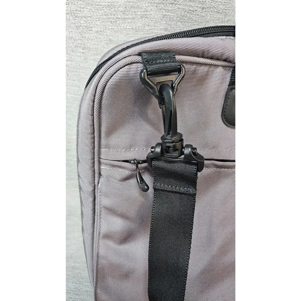 Cocoon CPS380GY Carrying Case (Portfolio) GRID-IT Notebook - Gunmetal Gray